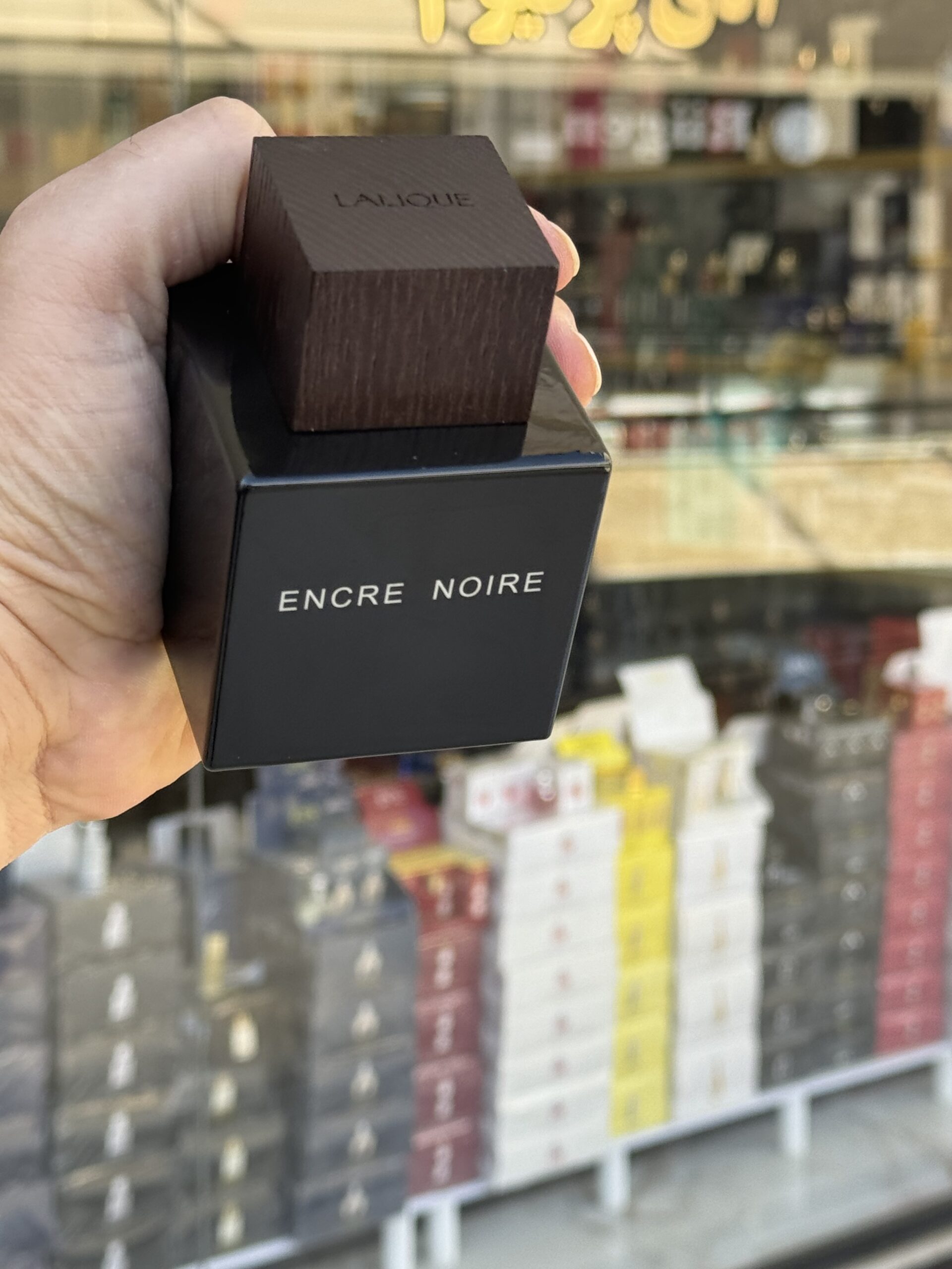 ادکلن لالیک مشکی انکر نویر مردانه